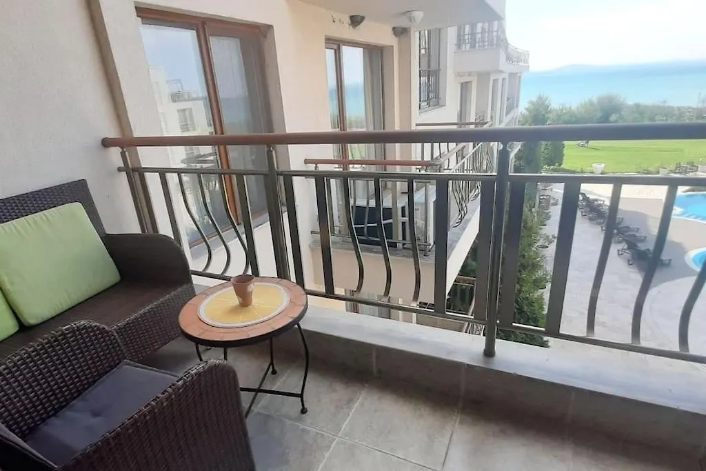 Apartments In Diamond Beach Burgas