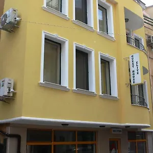 Elit Konukevi